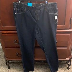 Dark blue skinny jeans